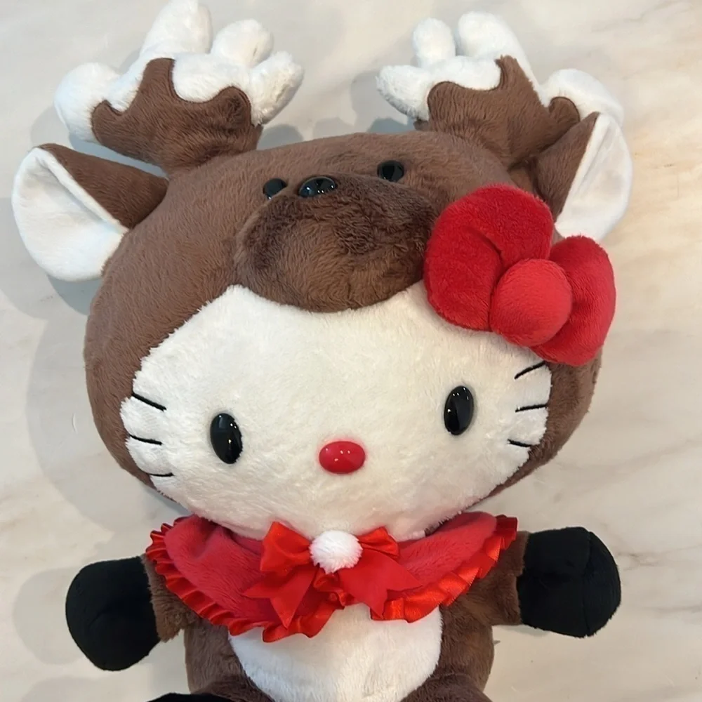 Sanrio 2022 Hello Kitty Red-Nosed Rudolph Reindeer 15